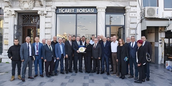 TMO, İzmir Ticaret Borsası'nda 12 Bin 500 Ton Kuru Üzüm Satışı Gerçekleştirildi