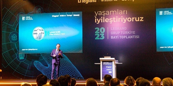 “Yaşamları İyileştiriyoruz" sloganı ile yola çıkan Legrand Grup Türkiye geleneksel bayi toplantısında iş ortaklarıyla bir araya geldi