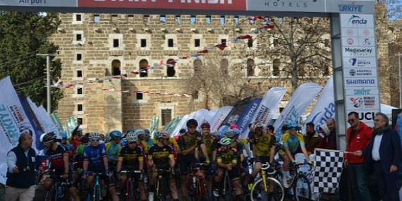 Dünyanın en büyük bisiklet yarışı serisi Antalya’da başladı