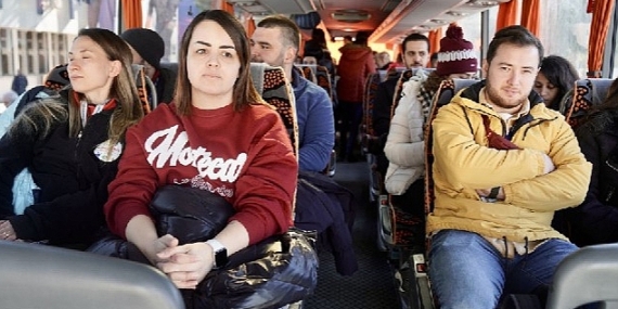 Ege Üniversitesi deprem bölgesine sağlık çalışanı desteğini sürdürüyor