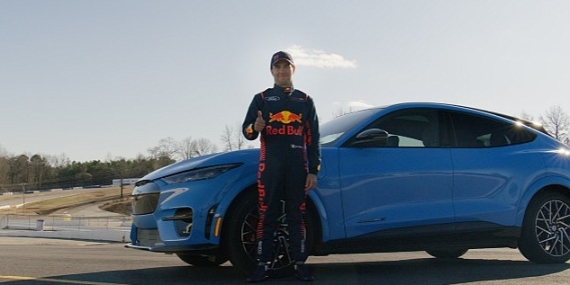 Ford Formula 1’e Geri Dönüyor: Ford 2026 ve Sonrası İçin Oracle Red Bull Racing Takımının Stratejik Partneri Olacak