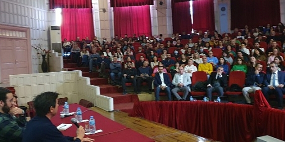 İzmir İl Milli Eğitim Müdürlüğünün “Afet Sonrası Okulda Ruh Sağlığı” Konferansı Gerçekleştirildi