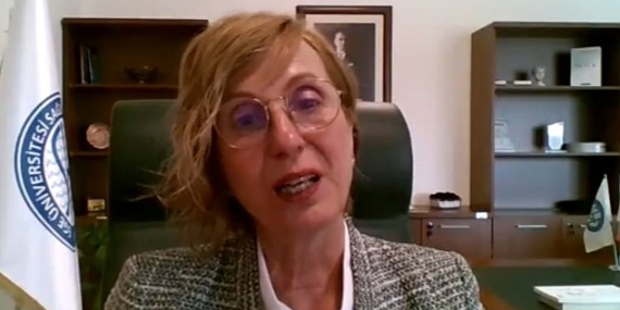 Afet bölgesinde çalışan ebeler hayatın durduğu yerde yeni hayatlara el verdiler