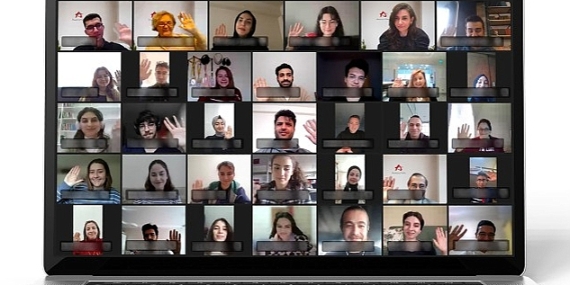 Anadolu Vakfı'ndan Bursiyerlerine Deprem Psikolojisi Eğitimi