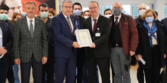 EÜTF Kadın Hastalıkları Perinatoloji Bilim Dalı akredite oldu