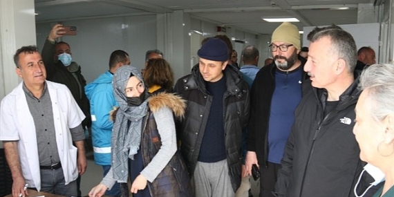 Hatay Defne'deki Büyükşehir Hastanesi hasta kabulüne başladı