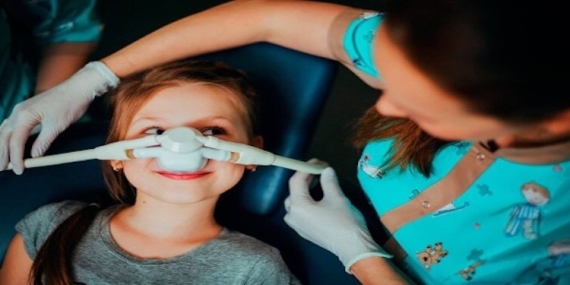 Sedasyon veya Genel Anestezi ile Diş Tedavisi Nedir?