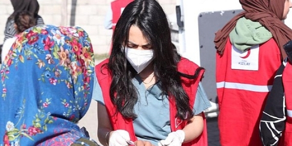 Tıp Bayramında Kızılay Hekimleri Afet Bölgesinde