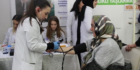 &apos;Yaşlılara Saygı Haftası'nda Aktif Yaşlanma Bilgilendirme Semineri