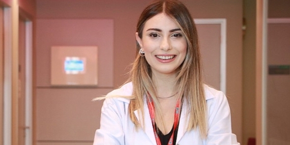 Kız çocuklarında babaya aşırı düşkünlük 3-6 yaş arasında görülüyor