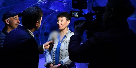 Sağlık Kahramanları Kanser Ve Kalp Farkındalığı İçin Serbest Dalış Yaptı