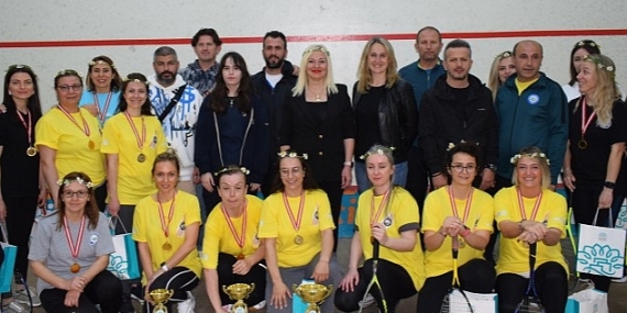 Anneler Squash Turnuvası'nda buluştu