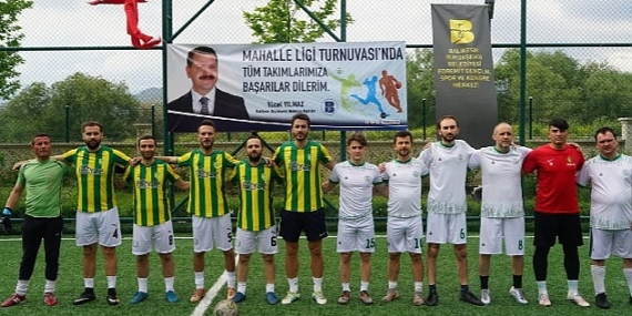 Edremit Mahalle Liginde Yarı Final Yolunda