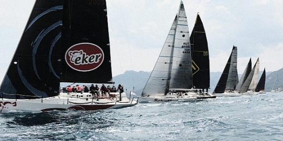 Eker Yelken Takımı, Marmaris Kış Trofesi'nde birinci oldu