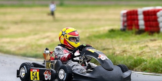 Kartingte Renkli Sezon Açılışı Körfez'deydi