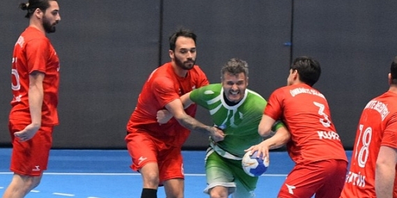 Nilüferli hentbolcular sezonu galibiyetle kapadı