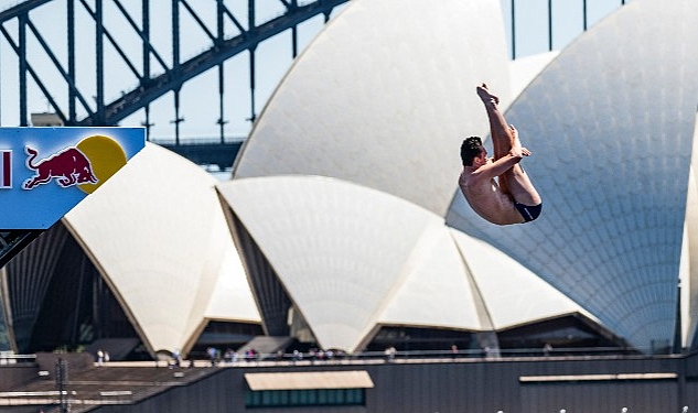 Red Bull Cliff Diving Dünya Serisi Boston'da Başlıyor