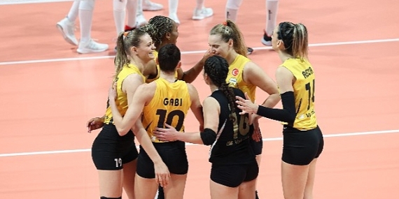 VakıfBank sezonu 3. tamamladı