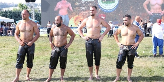 15. Sekapark Altınkemer Yağlı Güreşlerinde Başpehlivan Orhan Okulu