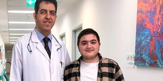 17 Yaşındaki Recep Nefes Alamıyordu; 3 Ayrı Özel Cerrahi Tekniğin Birlikte Uygulanmasıyla Sağlığına Kavuştu
