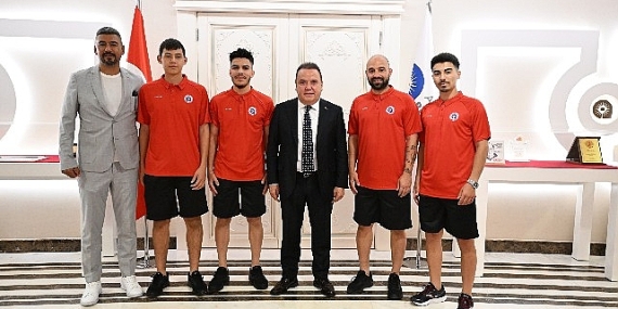 Ayak Tenis takımı Türkiye Şampiyonasına gidiyor