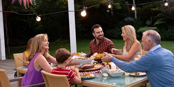 Bayram soflarınız beslenme dengenizi bozmasın 
