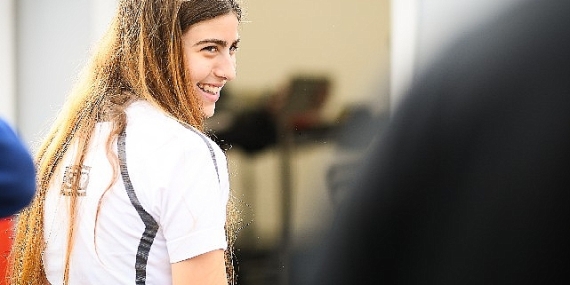 Çebi İtalya'da Yarışıyor