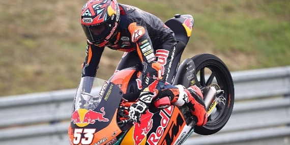 Deniz Öncü İtalya'da İkinci Oldu