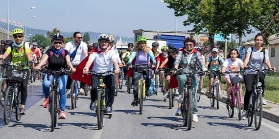 Gaziemirliler sağlık için pedal çevirdi