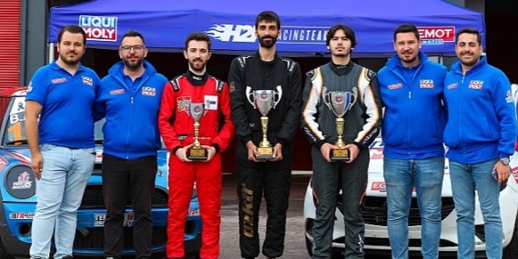 İzmirli H2K Racing Team, Körfez'den 3 kupayla döndü