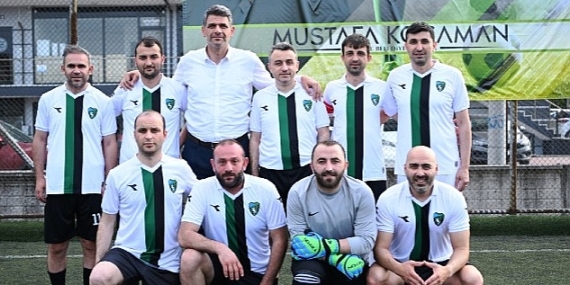 Kartepe'de Birimler Aarası Futbol Turnuvası Başladı