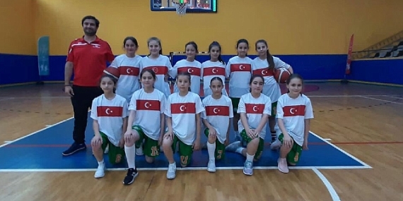 Kınık Belediyesi Spor Kulübü başarılarına bir yenisini daha ekledi