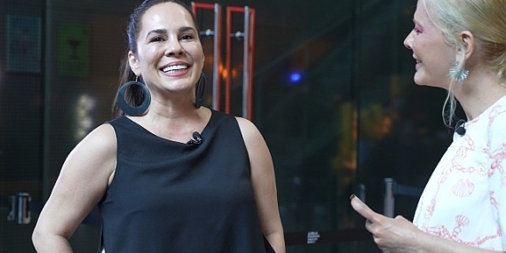 'Kuliste Röveşata' yeni bölümünde Demet Sağıroğlu'nun kulisinde!