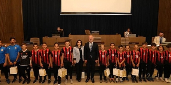 Meclis Şampiyonları Ağırladı