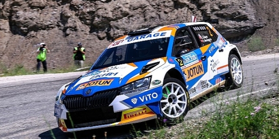 Özdemir-Memişyazıcı Liderliğe Yükseldi