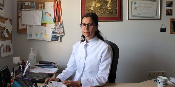 Prof. Dr. Özbaran, “Ebeveynler karneye değil eğitim sürecine odaklanmalı"