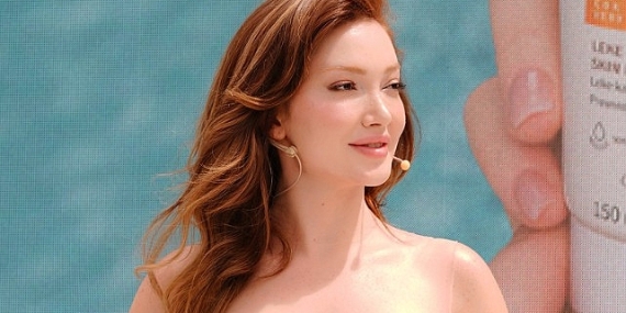 ünlü fenomen Danla Bilic, Bioderma Photoderm güneş ürünlerinin dijital marka yüzü oldu