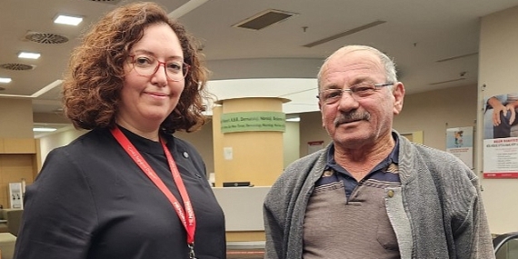 Yüzde 99 Tıkalı Olan Şah Damara Koldan Girilerek Stent Takıldı