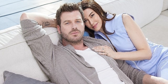 Başak ve Kıvanç Tatlıtuğ çifti aile olarak Molfix için ilk kez birlikte kamera karşısında!