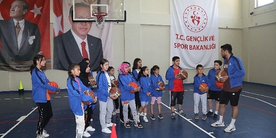 Başkan Altay: “28 İlçemizdeki Yaz Spor Okullarına Katılan Öğrencilerimize Başarılar Diliyorum"