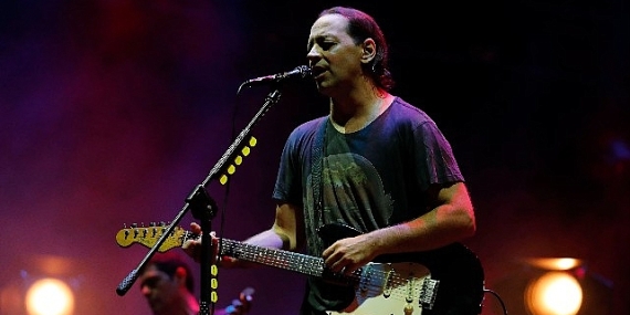 Binlerce hayranı Duman konseri için Turkcell Vadi'ye akın etti