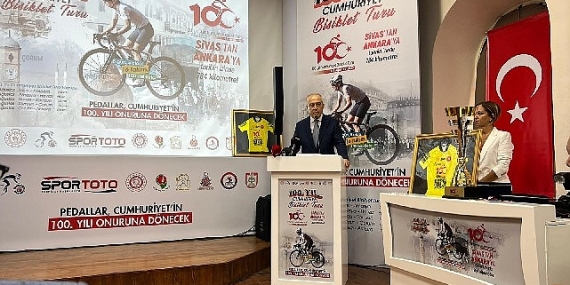 Cumhuriyet Bisiklet Turu'nda Müftüoğlu'ndan anlamlı jest