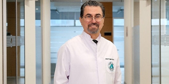 Daha beyaz ve orantılı dişler Hollywood gülüşü ile mümkün