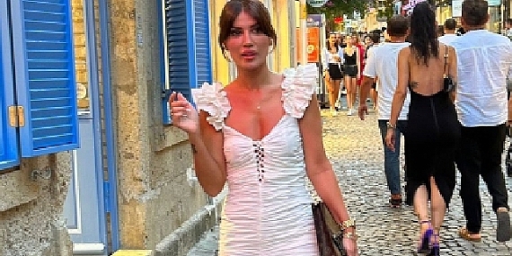 Gülnur Tutumoğlu tatilde