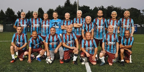 Kartepe'nin şöhretleri sahaya çıktı