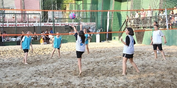 Plaj Voleybol Turnuvası başlıyor