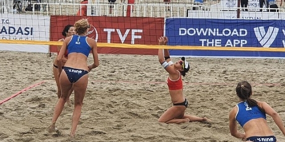 Plaj voleybolunda Bioderma Pro Beach Tour Ölüdeniz Etabı Pazar canlı yayınla D-Smart ve D-Smart Go'da
