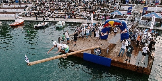 Red Bull Yağlı Direk Etkinliğinde Kazanan Belli Oldu