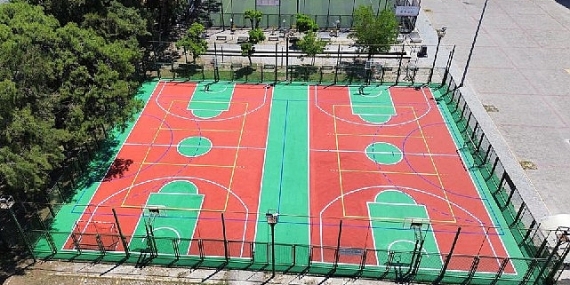 Spor sahalarına renk geldi