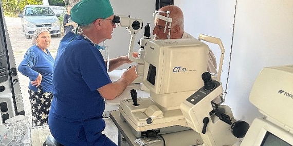 Türk Oftalmoloji Derneği'nin gezici göz muayene aracı Hatay'da